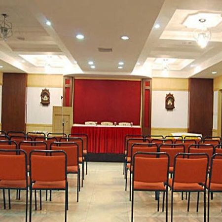 Pl A Residency Trichy Hotel Tiruchirappalli Buitenkant foto